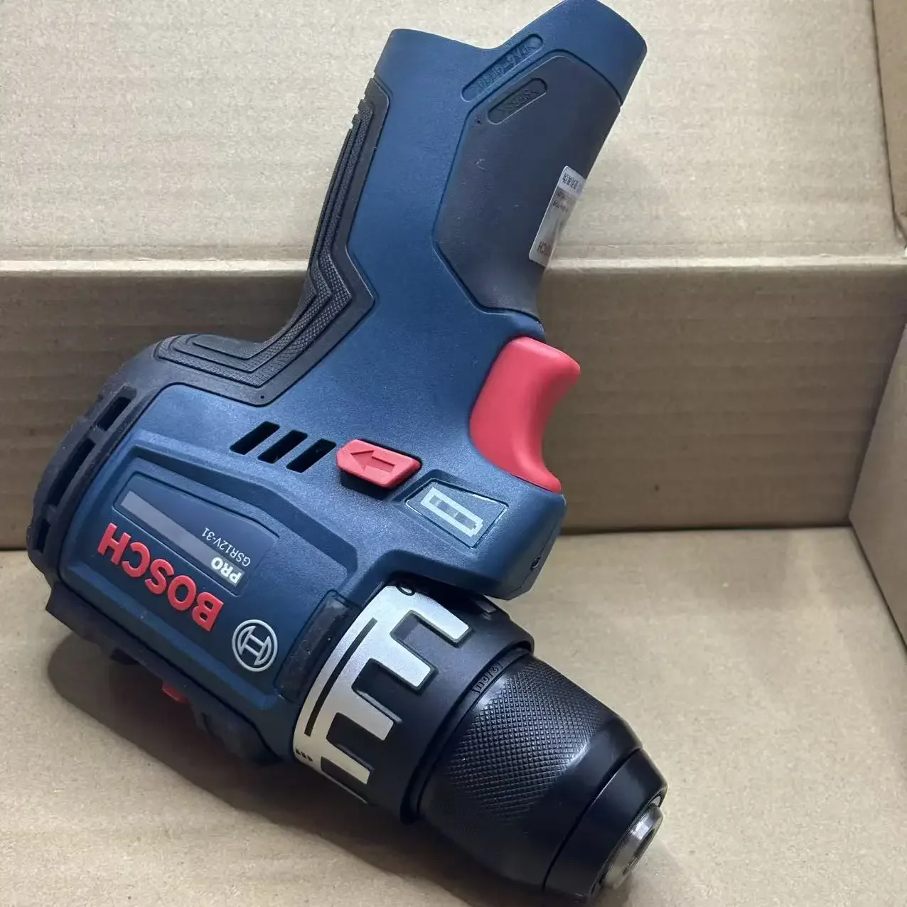 مثقاب بوش بروفيشنال GSR 12V-31 - مراجعة Power Tools Professional وسعره